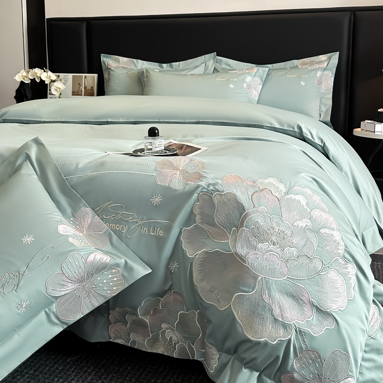 91家纺网 家纺一手货源 找家纺 置顶家纺 2025新款花漾亲肤刺绣系列四件套 花漾-繁星蓝