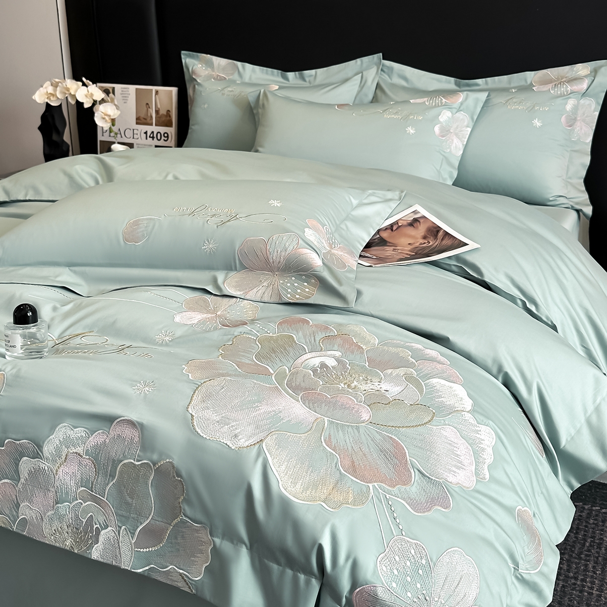 91家纺网 家纺一手货源 找家纺 置顶家纺 2025新款花漾亲肤刺绣系列四件套 花漾-繁星蓝