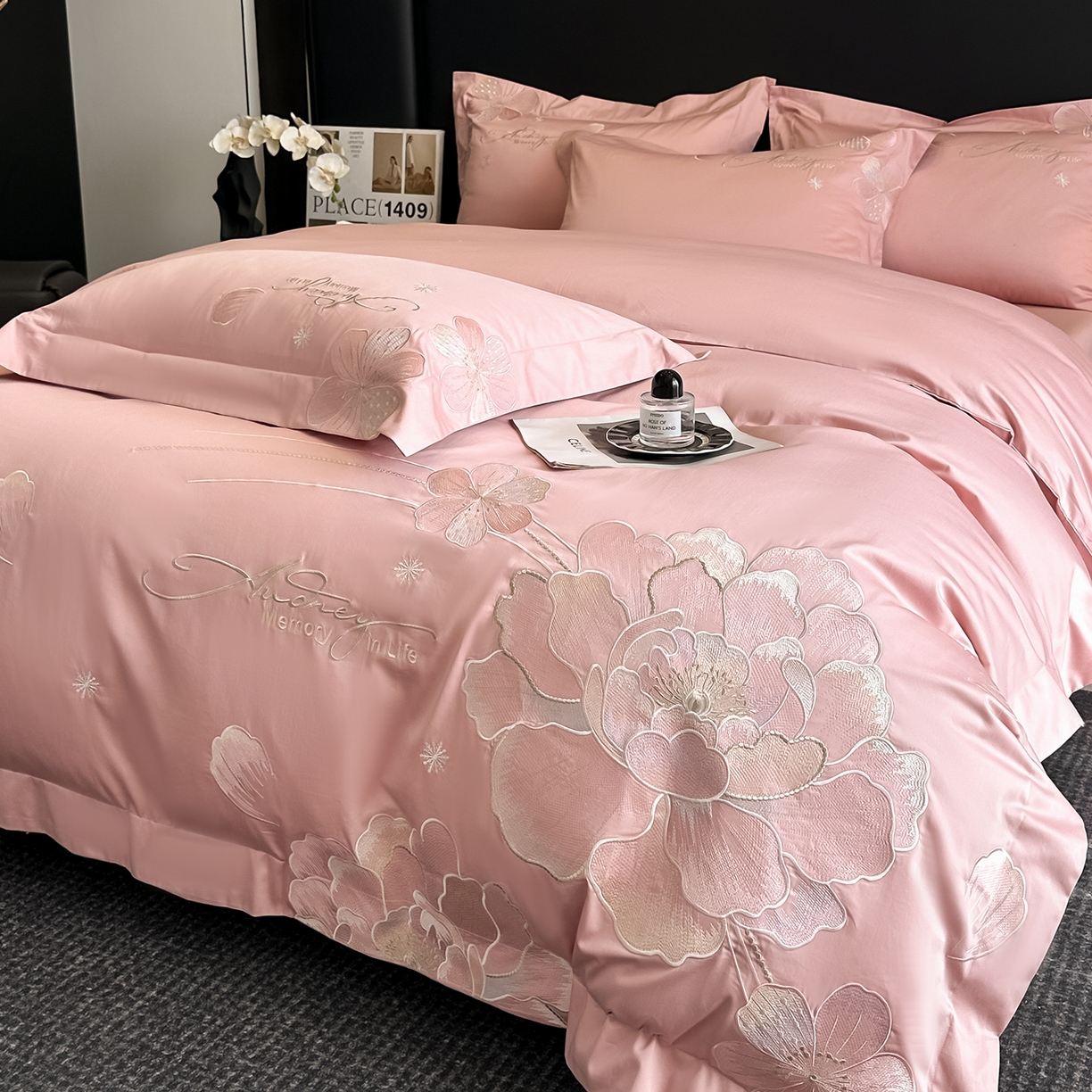 91家纺网 家纺一手货源 找家纺 置顶家纺 2025新款花漾亲肤刺绣系列四件套 花漾-浅豆沙