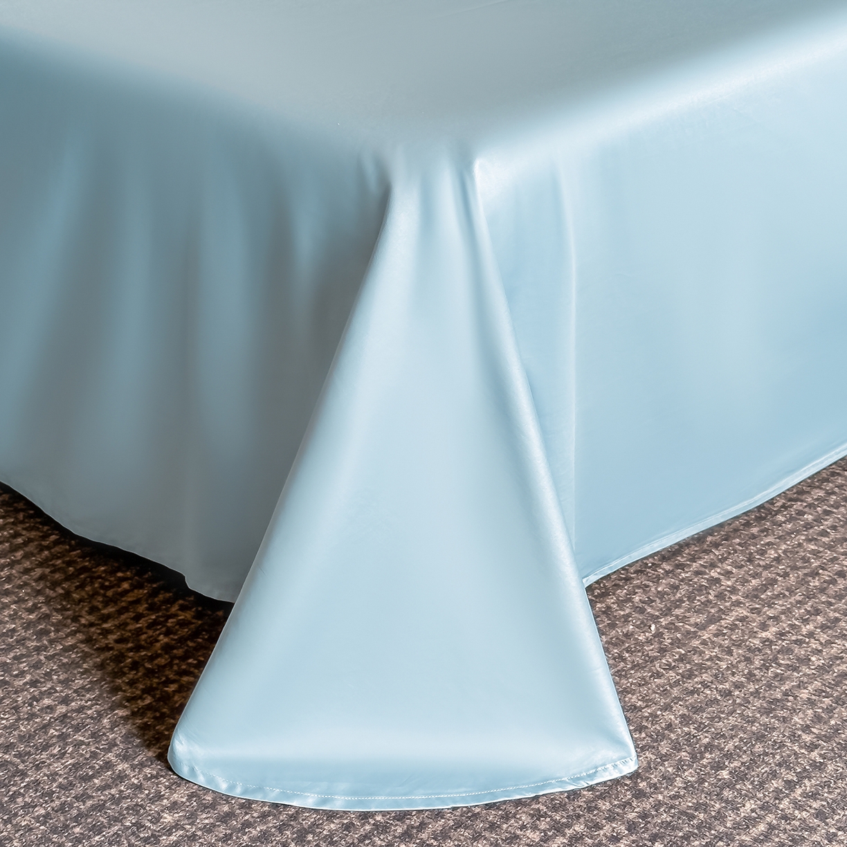 91家纺网 家纺一手货源 找家纺 置顶家纺 2025新款花漾亲肤刺绣系列四件套 花漾-浅蓝