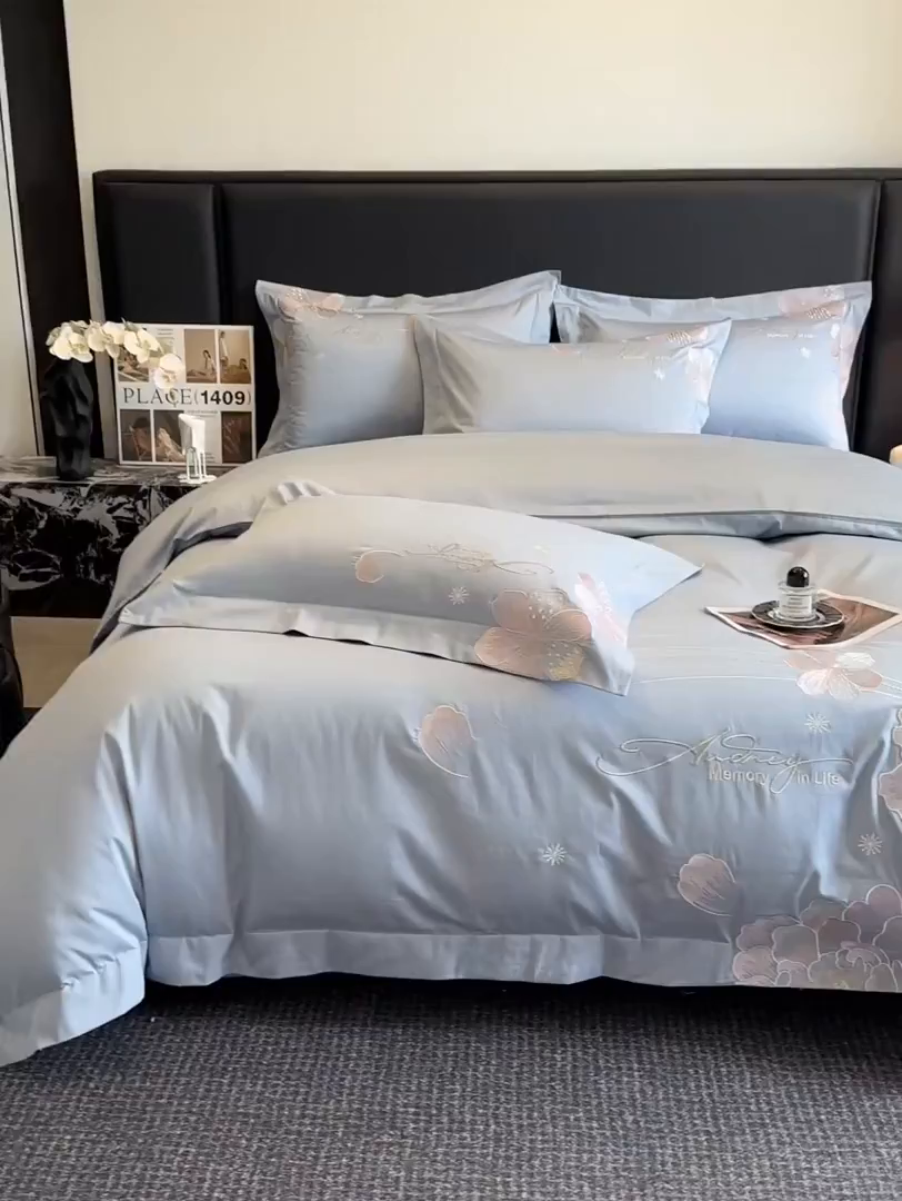 91家纺网 家纺一手货源 找家纺 置顶家纺 2025新款花漾亲肤刺绣系列四件套 花漾-浅蓝