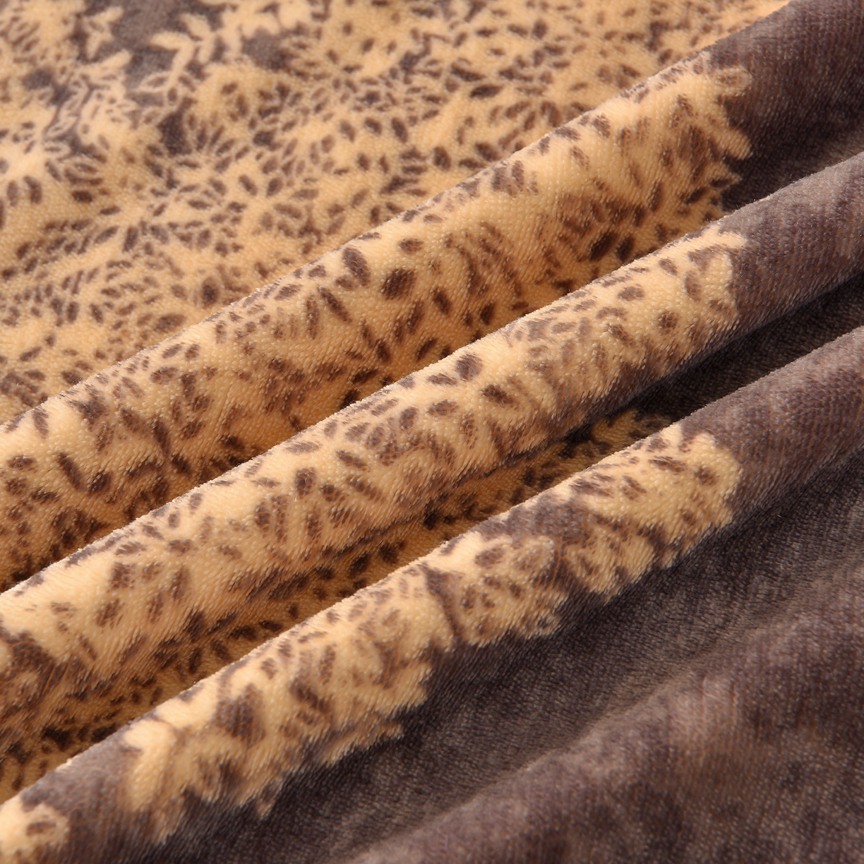 91家纺网 家纺一手货源 找家纺 （总）赫本家纺  2025高克重牛奶绒花边床盖款四件套