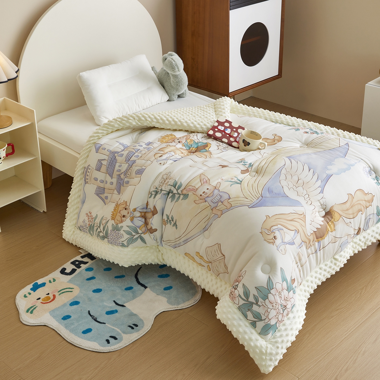 91家纺网 家纺一手货源 找家纺 荷马之梦 2025新款针织棉数码印花大版手绘原创豆豆绒被芯儿童被子春秋被冬被-梦境系列 梦境-飞马小王子