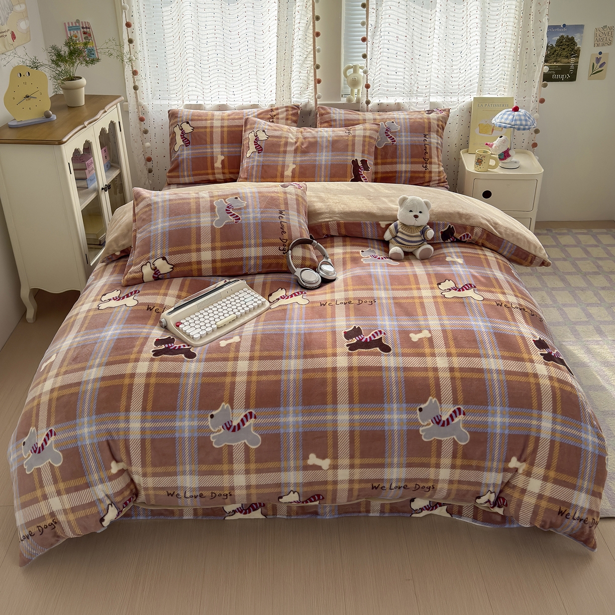 91家纺网 家纺一手货源 找家纺 （总）沐芷 2025加厚A类牛奶绒被套被罩高克重加厚珊瑚绒四件套卡通简约加绒单被套