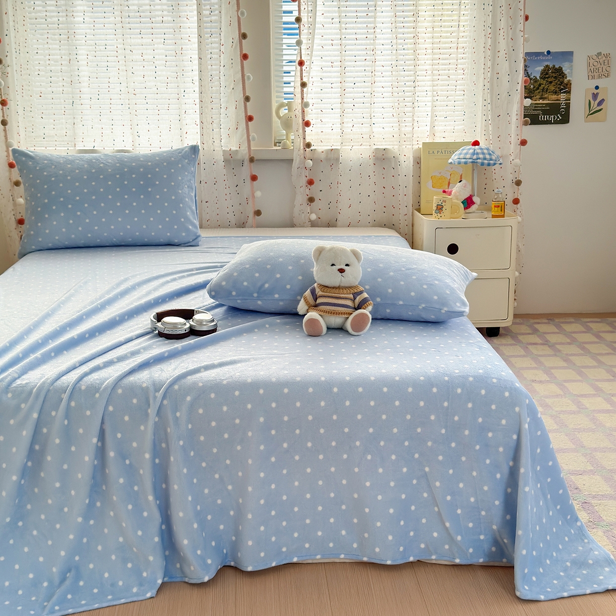 91家纺网 家纺一手货源 找家纺 沐芷 2025加厚A类牛奶绒被套被罩高克重加厚珊瑚绒四件套卡通简约加绒单被套 【绒】爱情蓝波点