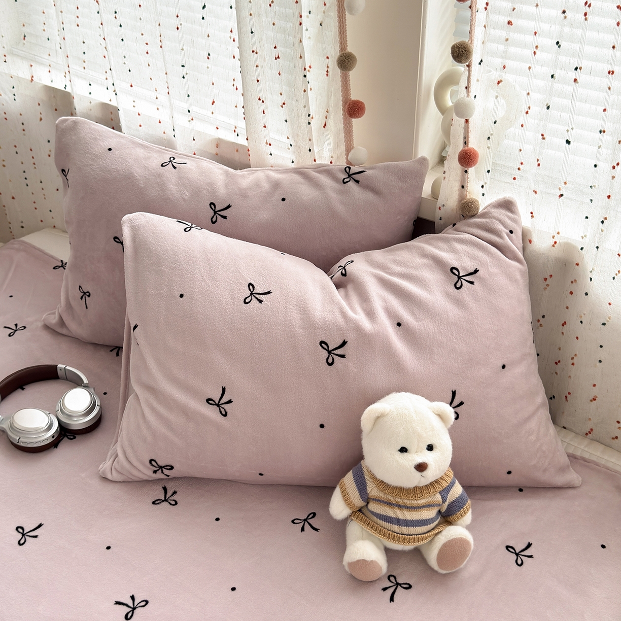 91家纺网 家纺一手货源 找家纺 沐芷 2025加厚A类牛奶绒被套被罩高克重加厚珊瑚绒四件套卡通简约加绒单被套 【绒】小蝴蝶结紫