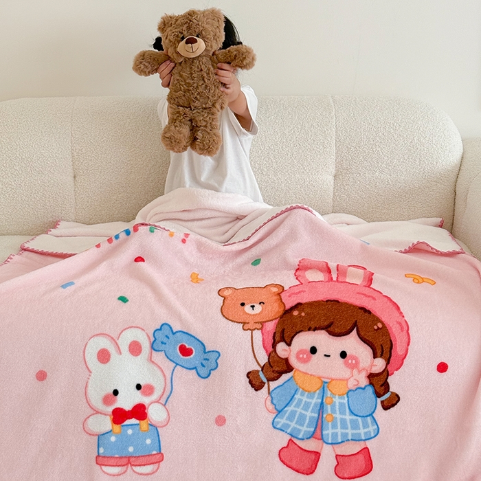 91家纺网 家纺一手货源 找家纺 嗨生活 2025新款牛奶绒毛毯儿童毛毯幼儿园休闲沙发毯床单推车毯毛毯毯子 开心女孩