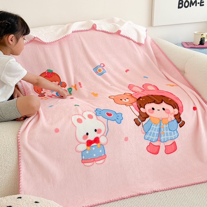 91家纺网 家纺一手货源 找家纺 嗨生活 2025新款牛奶绒毛毯儿童毛毯幼儿园休闲沙发毯床单推车毯毛毯毯子 开心女孩