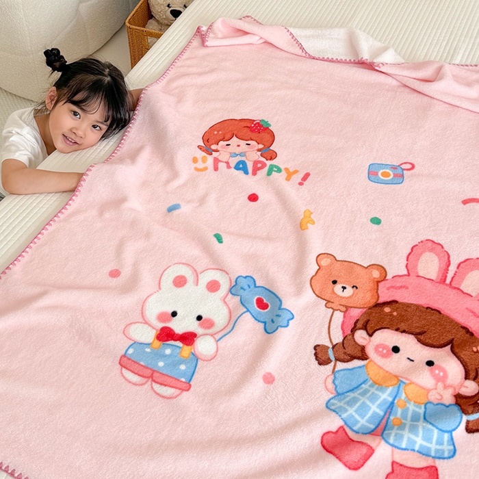 91家纺网 家纺一手货源 找家纺 嗨生活 2025新款牛奶绒毛毯儿童毛毯幼儿园休闲沙发毯床单推车毯毛毯毯子 开心女孩