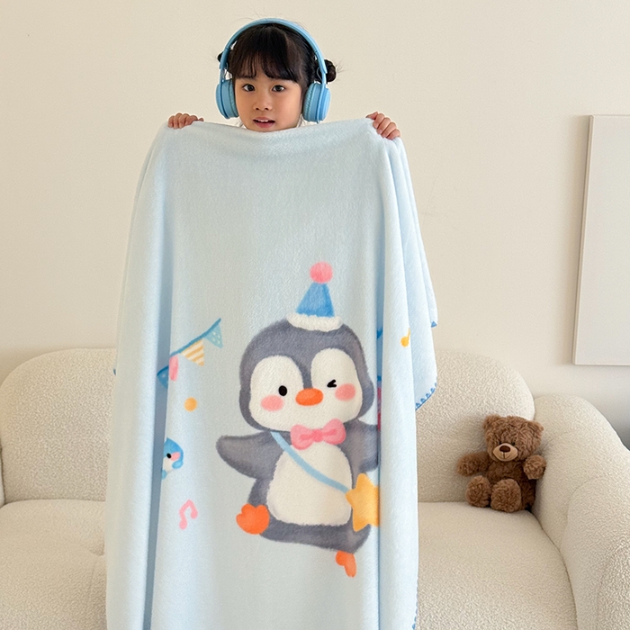 嗨生活 2025新款牛奶绒毛毯儿童毛毯幼儿园休闲沙发毯床单推车毯毛毯毯子 企鹅宝宝