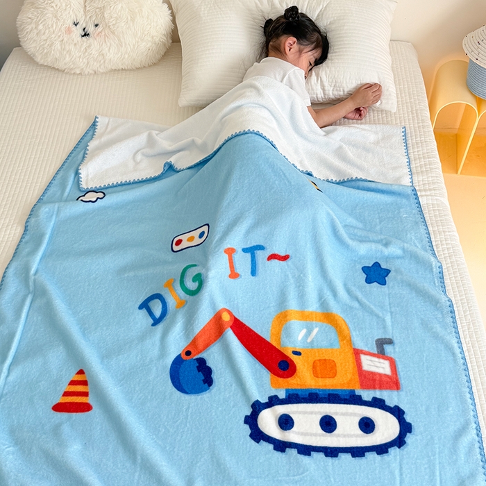 91家纺网 家纺一手货源 找家纺 嗨生活 2025新款牛奶绒毛毯儿童毛毯幼儿园休闲沙发毯床单推车毯毛毯毯子 可爱挖掘