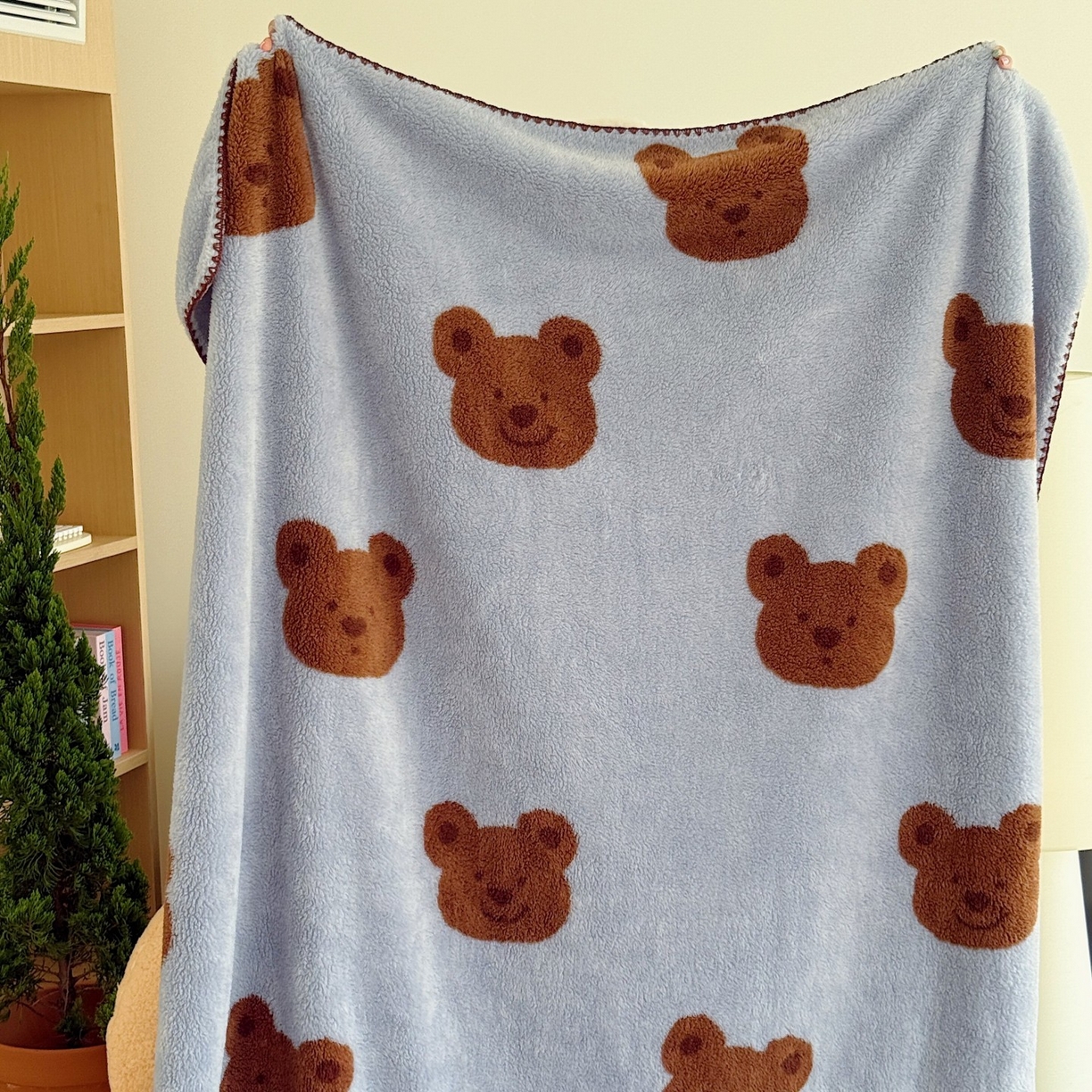 91家纺网 家纺一手货源 找家纺 （总）顾里家纺 2025新款韩系卡通云朵绒盖毯