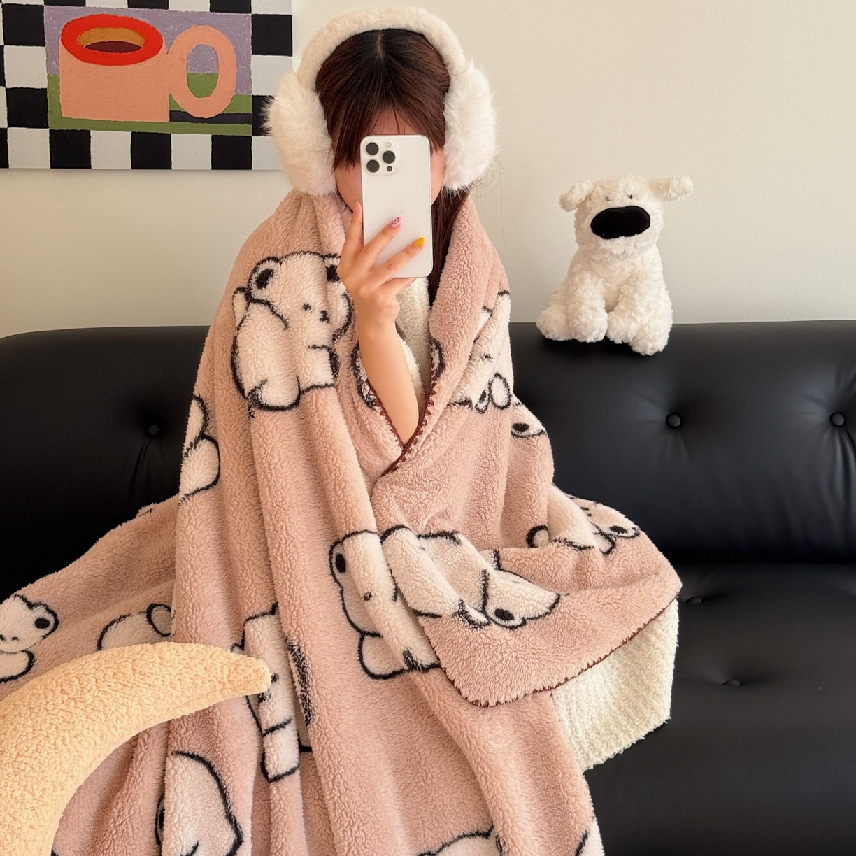 91家纺网 家纺一手货源 找家纺 顾里家纺 2025新款韩系卡通云朵绒盖毯 趴小熊