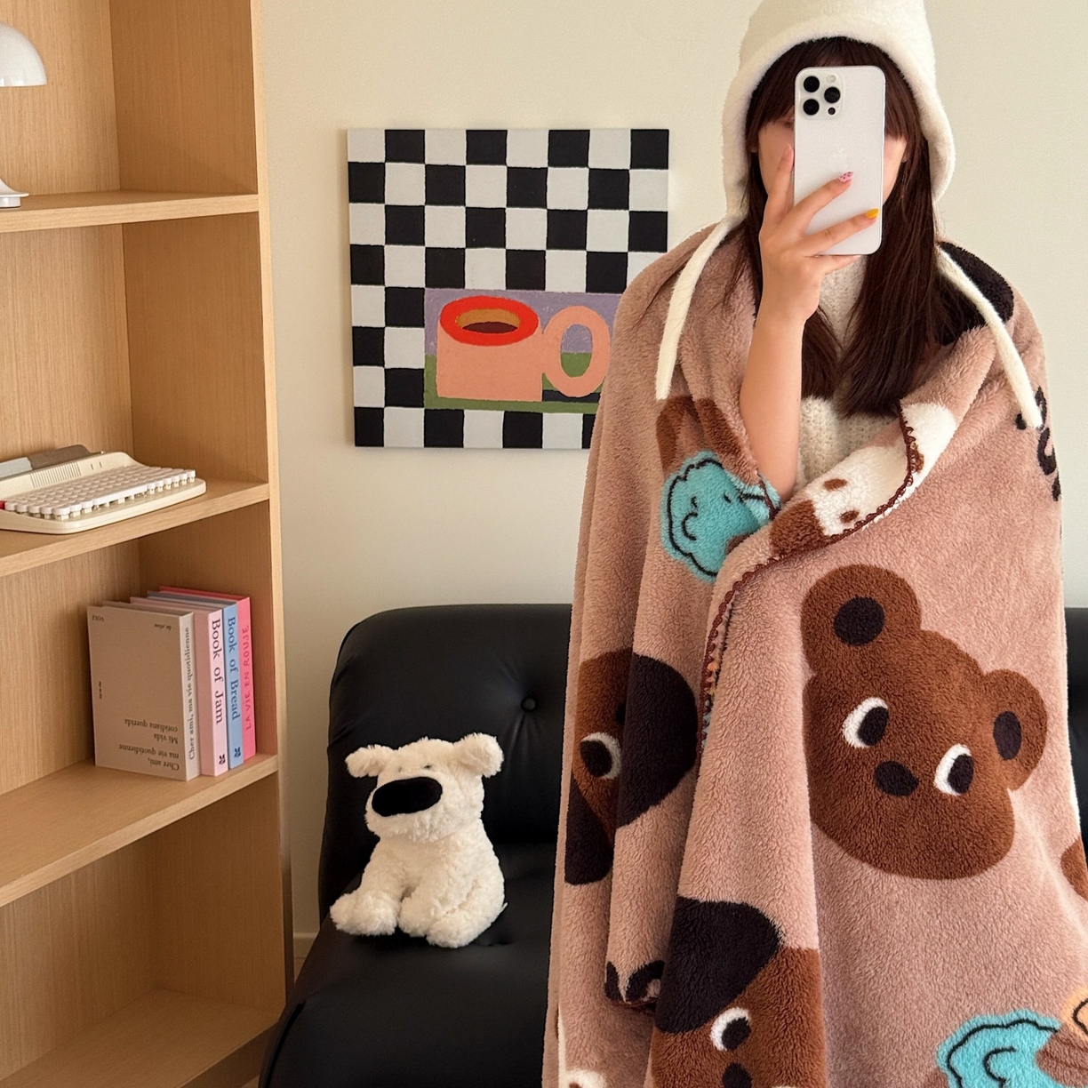 91家纺网 家纺一手货源 找家纺 顾里家纺 2025新款韩系卡通云朵绒盖毯 小熊派对