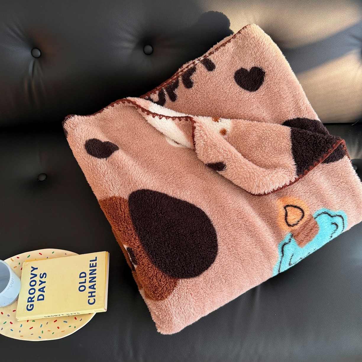 91家纺网 家纺一手货源 找家纺 顾里家纺 2025新款韩系卡通云朵绒盖毯 小熊派对