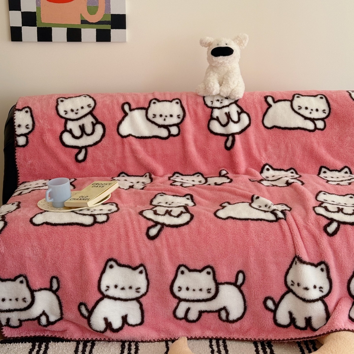 91家纺网 家纺一手货源 找家纺 顾里家纺 2025新款韩系卡通云朵绒盖毯 乖乖猫