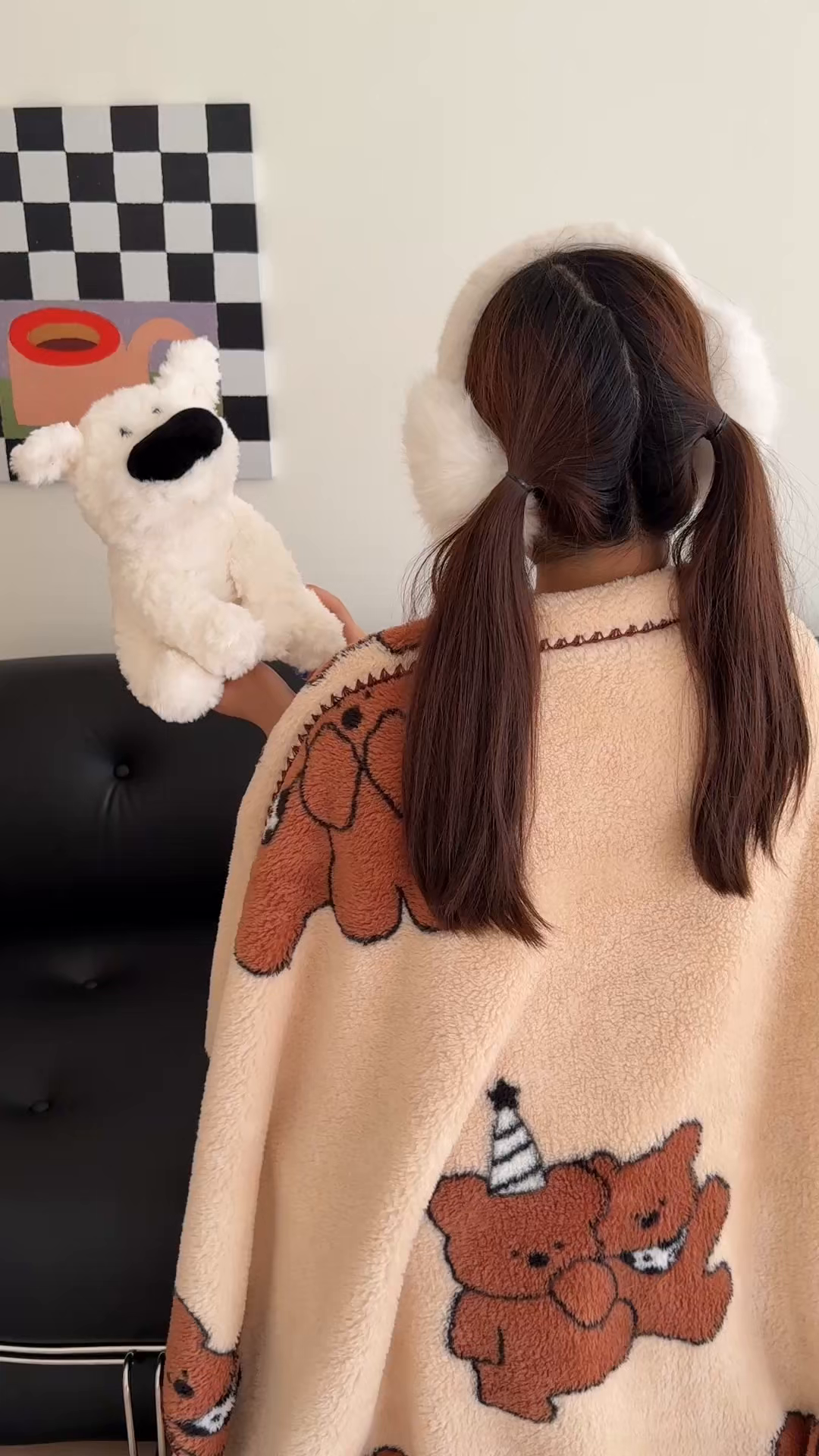 91家纺网 家纺一手货源 找家纺 顾里家纺 2025新款韩系卡通云朵绒盖毯 三只小熊