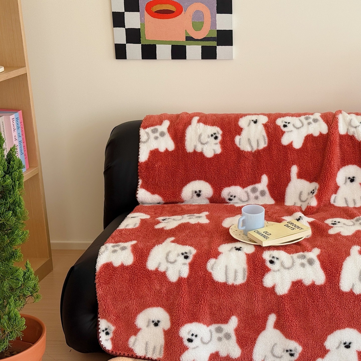 91家纺网 家纺一手货源 找家纺 顾里家纺 2025新款韩系卡通云朵绒盖毯 旺旺狗仔