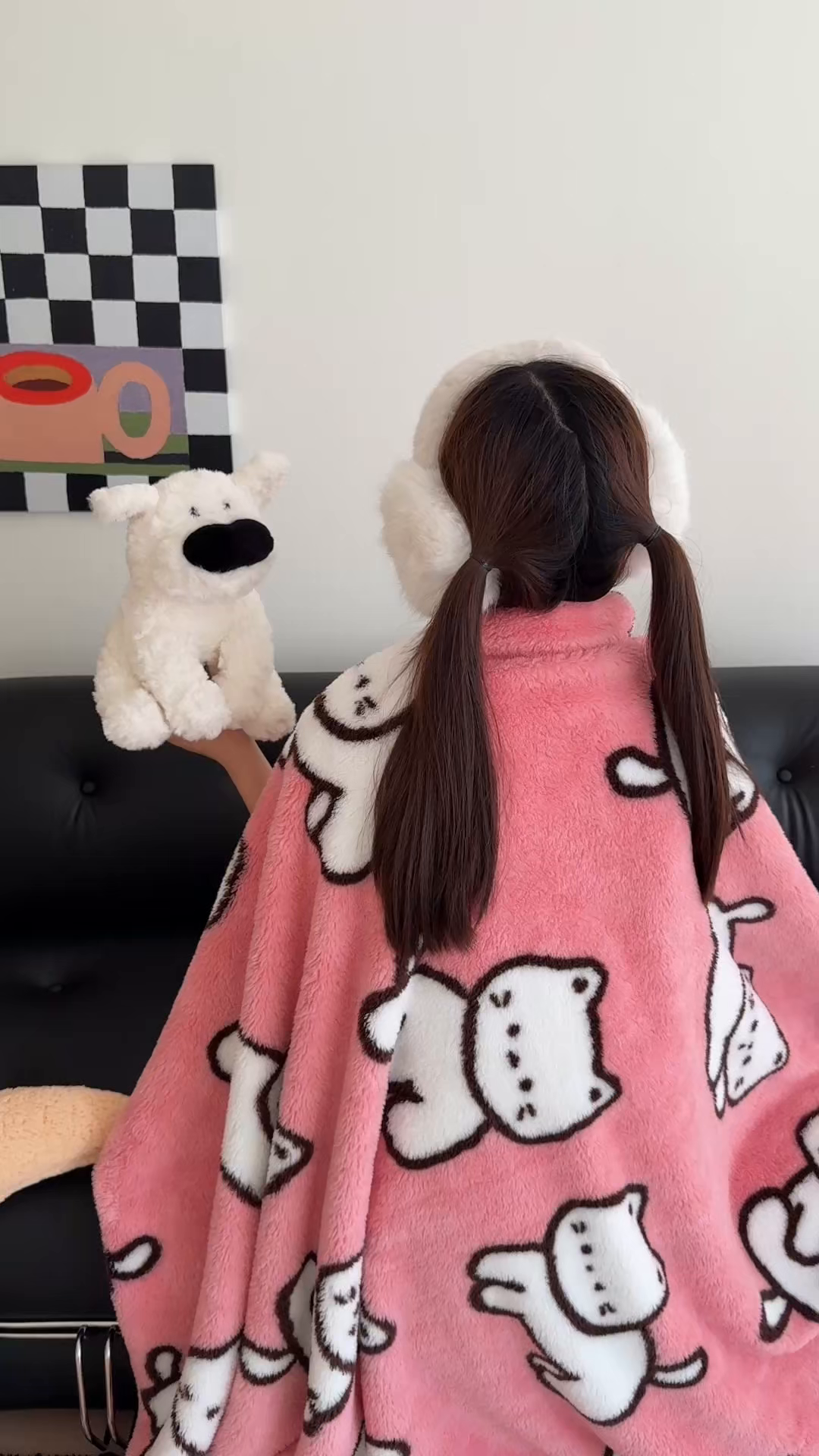 91家纺网 家纺一手货源 找家纺 顾里家纺 2025新款韩系卡通云朵绒盖毯 乖乖猫