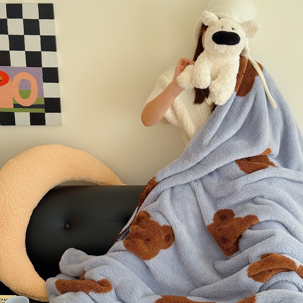 91家纺网 家纺一手货源 找家纺 （总）顾里家纺 2025新款韩系卡通云朵绒盖毯