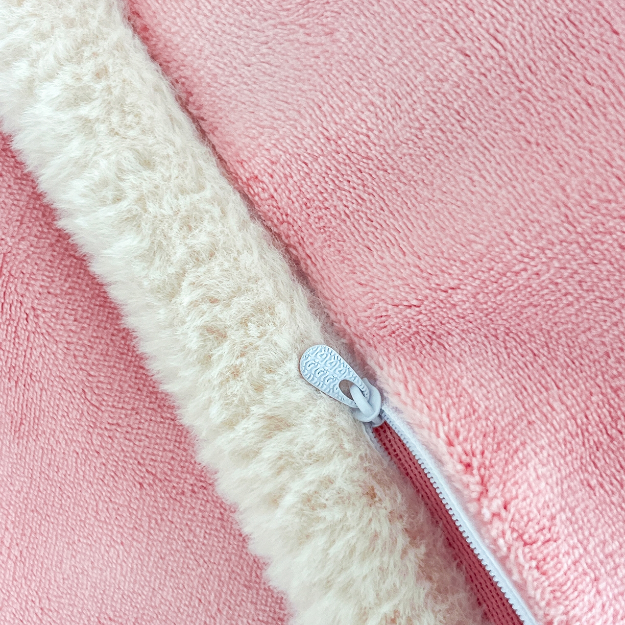 91家纺网 家纺一手货源 找家纺 （总）诺梵家纺 2025新款兔毛包边中式绣花四件套-苏颜