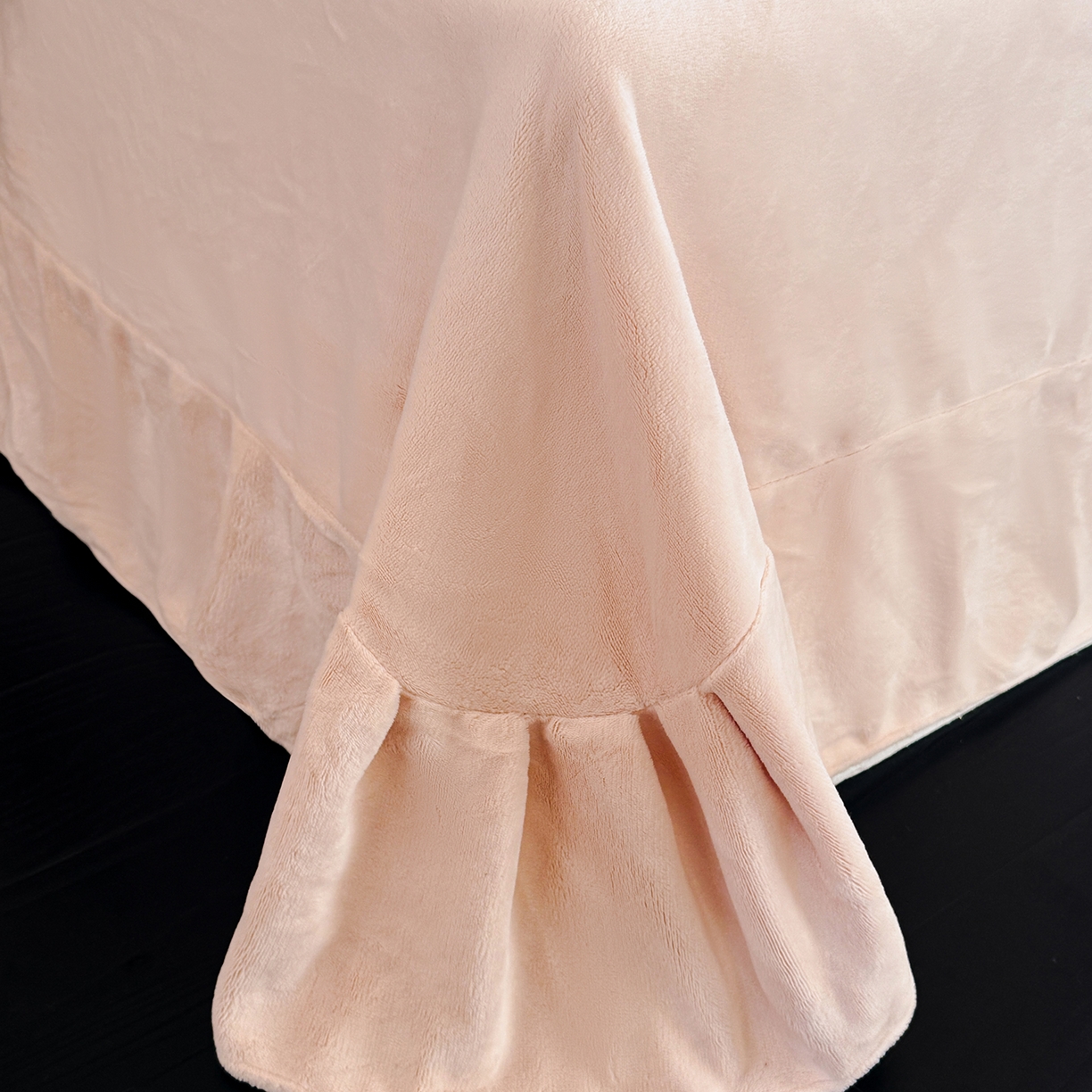 91家纺网 家纺一手货源 找家纺 诺梵家纺 2025新款兔毛包边中式绣花四件套-苏颜 苏颜-玉粉