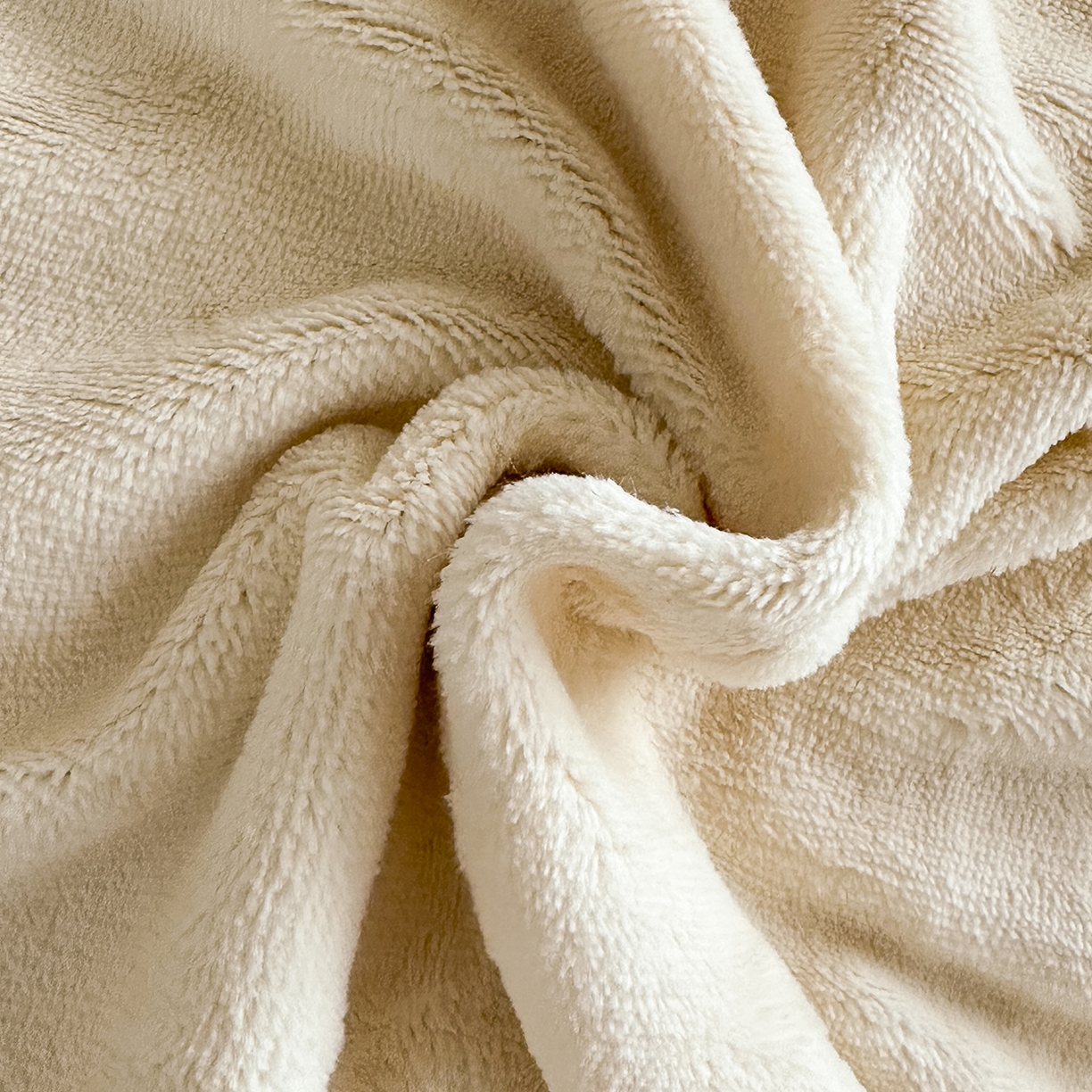 91家纺网 家纺一手货源 找家纺 诺梵家纺 2025新款兔毛包边中式绣花四件套-苏颜 苏颜-米黄