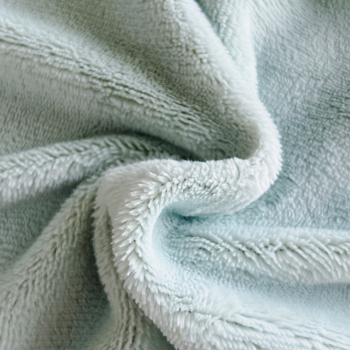 91家纺网 家纺一手货源 找家纺 诺梵家纺 2025新款兔毛包边中式绣花四件套-苏颜 苏颜-绿