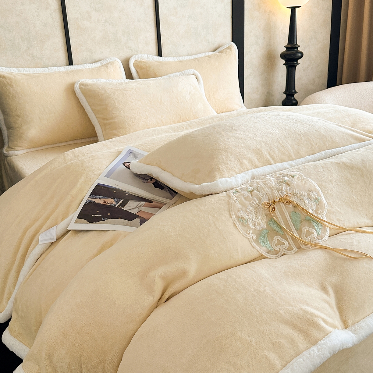 诺梵家纺 2025新款兔毛包边中式绣花四件套-苏颜 苏颜-米黄