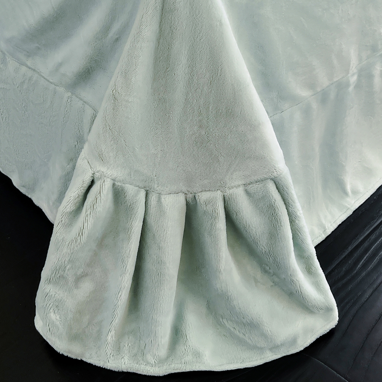 91家纺网 家纺一手货源 找家纺 诺梵家纺 2025新款兔毛包边中式绣花四件套-苏颜 苏颜-绿