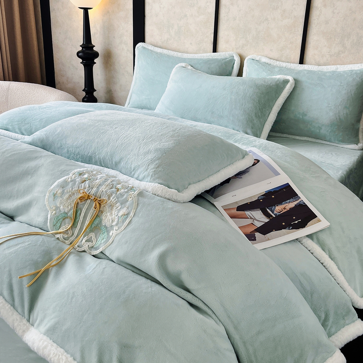 91家纺网 家纺一手货源 找家纺 诺梵家纺 2025新款兔毛包边中式绣花四件套-苏颜 苏颜-绿