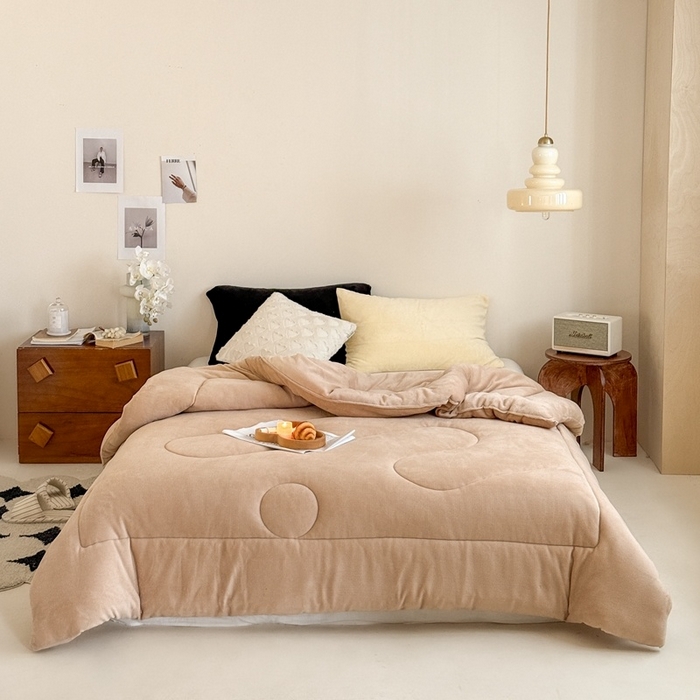 91家纺网 家纺一手货源 找家纺 （总）申龙家纺 2025新款牛奶绒冬被