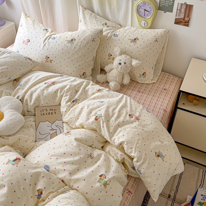 91家纺网 家纺一手货源 找家纺 耀悦家纺 2025新款40支全棉纯棉四件套ins卡通可爱风简约 彩色波点腊肠狗