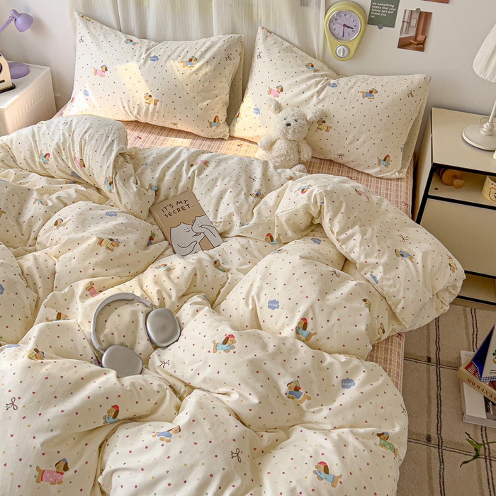 91家纺网 家纺一手货源 找家纺 耀悦家纺 2025新款40支全棉纯棉四件套ins卡通可爱风简约 彩色波点腊肠狗