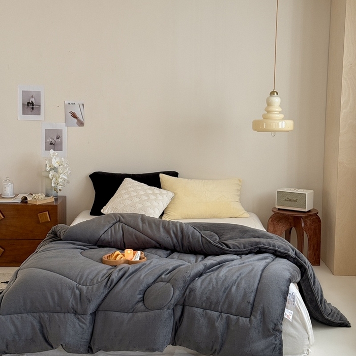 91家纺网 家纺一手货源 找家纺 （总）申龙家纺 2025新款牛奶绒冬被