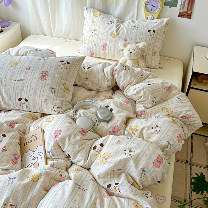 91家纺网 家纺一手货源 找家纺 耀悦家纺 2025新款40支全棉纯棉四件套ins卡通可爱风简约 蓝条萌宠趴