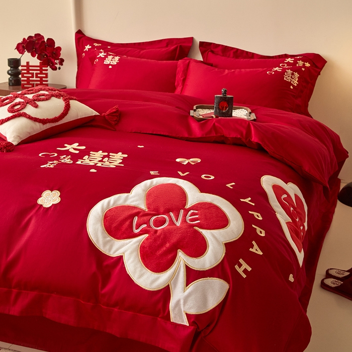91家纺网 家纺一手货源 找家纺 置顶家纺 2024新款婚庆亲肤贴布绣四件套-Mylove Mylove-纯红