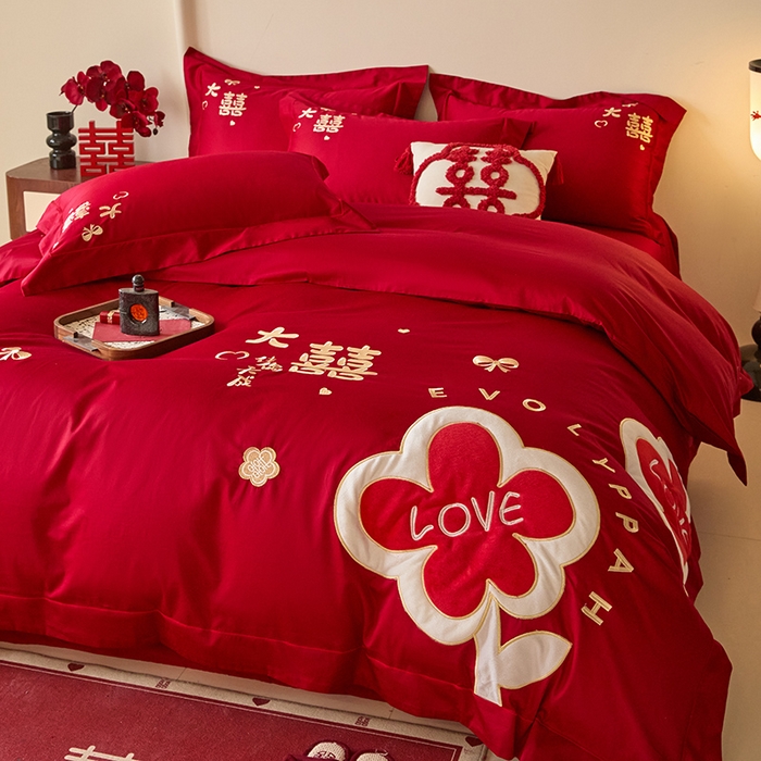 91家纺网 家纺一手货源 找家纺 置顶家纺 2024新款婚庆亲肤贴布绣四件套-Mylove Mylove-纯红