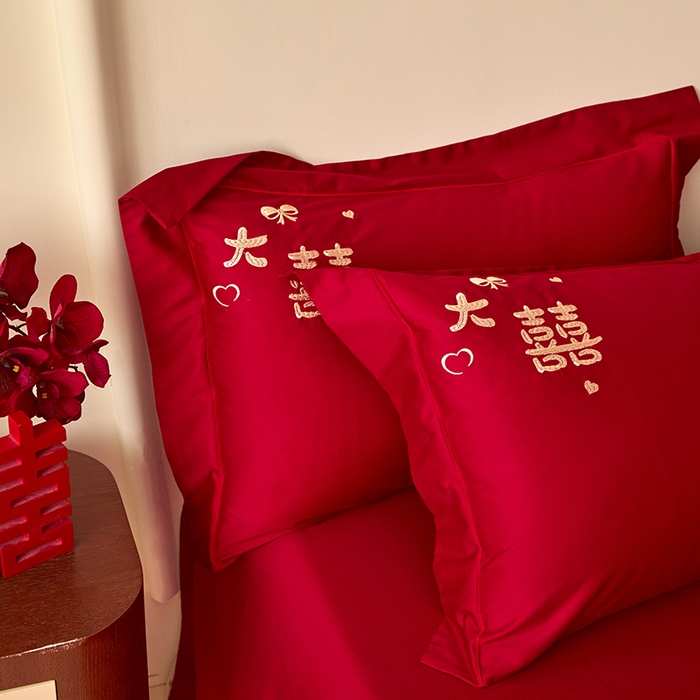 91家纺网 家纺一手货源 找家纺 置顶家纺 2024新款婚庆亲肤贴布绣四件套-Mylove Mylove-纯红