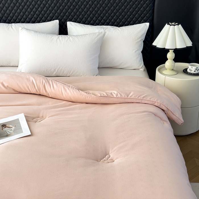 91家纺网 家纺一手货源 找家纺 置顶家纺 2024新款贡缎提花大豆纤维被子被芯--实拍图 串串格-温馨玉色