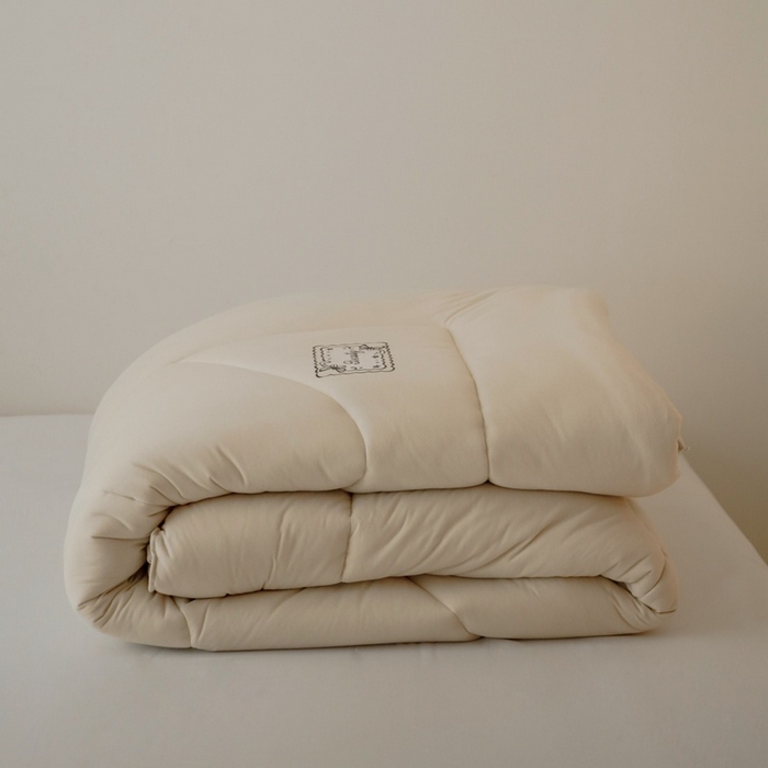 91家纺网 家纺一手货源 找家纺 申龙家纺 2025新款火岩暖绒冬被 燕麦咖