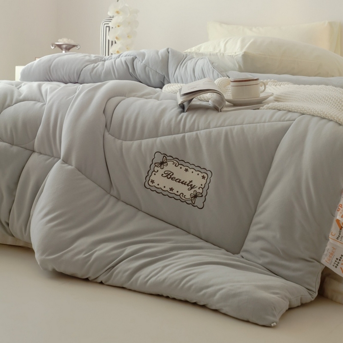 91家纺网 家纺一手货源 找家纺 申龙家纺 2025新款火岩暖绒冬被 雅士灰