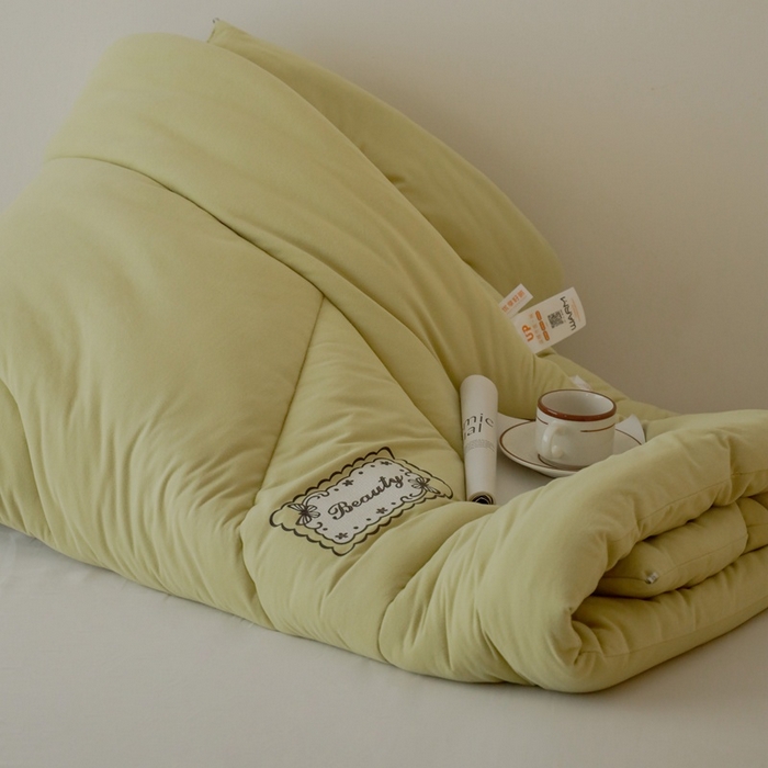 91家纺网 家纺一手货源 找家纺 申龙家纺 2025新款火岩暖绒冬被 初春绿