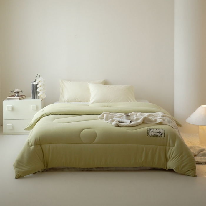 91家纺网 家纺一手货源 找家纺 申龙家纺 2025新款火岩暖绒冬被 初春绿