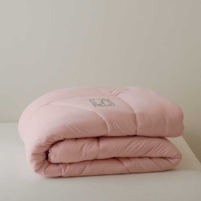 91家纺网 家纺一手货源 找家纺 申龙家纺 2025新款火岩暖绒冬被 木兰粉