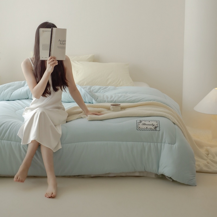 91家纺网 家纺一手货源 找家纺 申龙家纺 2025新款火岩暖绒冬被 繁星兰