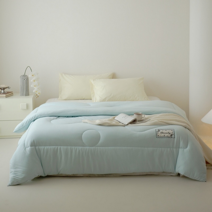 91家纺网 家纺一手货源 找家纺 申龙家纺 2025新款火岩暖绒冬被 繁星兰