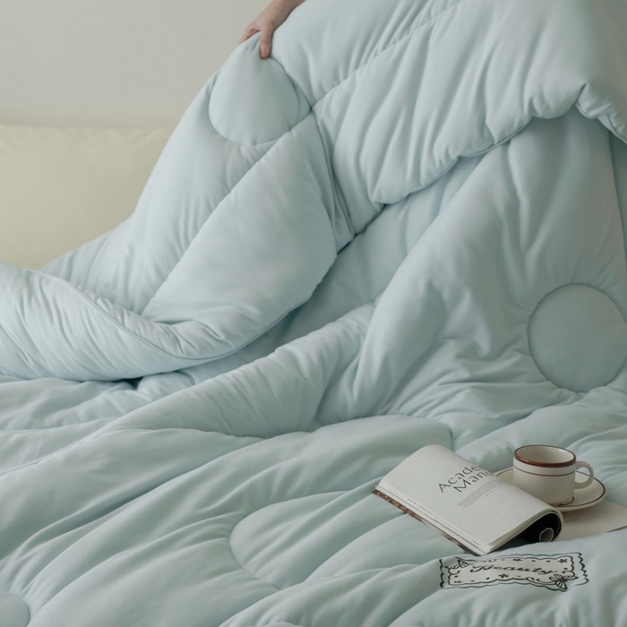 91家纺网 家纺一手货源 找家纺 申龙家纺 2025新款火岩暖绒冬被 繁星兰