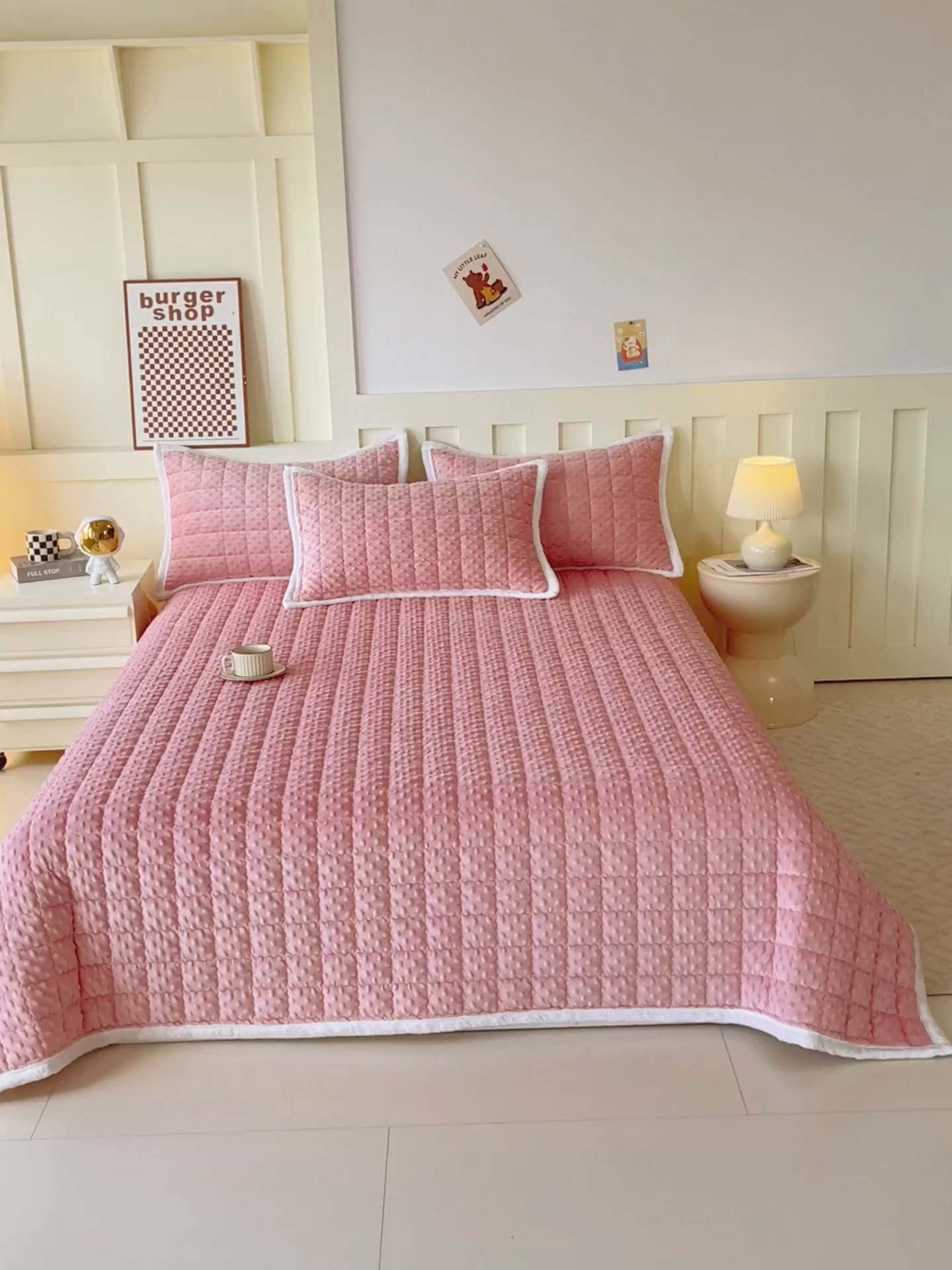 91家纺网 家纺一手货源 找家纺 金鑫汇家纺 2025秋冬纯色豆豆绒床褥垫系列-加大床 加大床豆豆绒床褥垫粉色