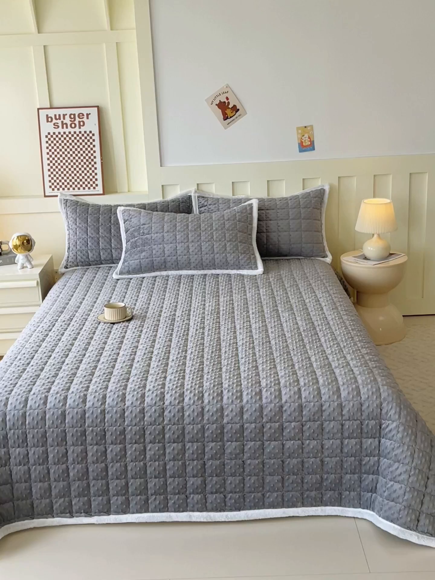 91家纺网 家纺一手货源 找家纺 金鑫汇家纺 2025秋冬纯色豆豆绒床褥垫系列-加大床 加大床豆豆绒床褥垫灰色